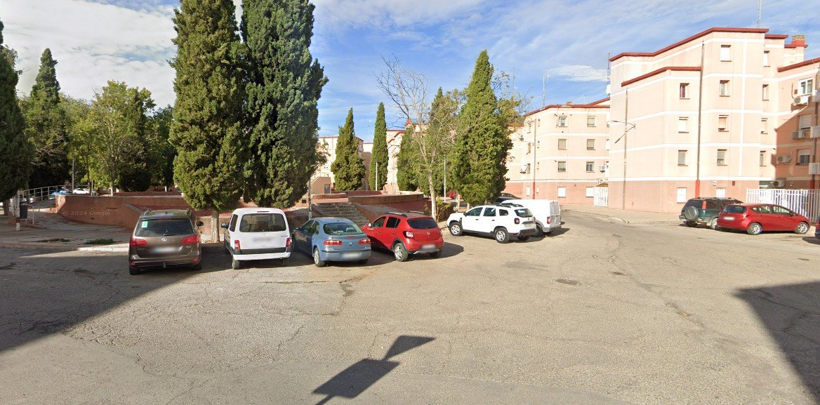 POLICÍA LOCAL DENUNCIA A UN VECINO DE LA GLORIETA DEL CLAVEL POR CONDUCIR SIN CARNET