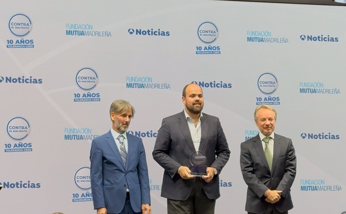 POR SEGUNDO AÑO CONSECUTIVO ARANJUEZ ES PREMIADO POR SER UNO DE LOS MUNICIPIOS DESTACADOS CONTRA LA VIOLENCIA HACIA LAS MUJERES POR LA INICIATIVA ‘CONTRA EL MALTRATO, TOLERANCIA CERO’