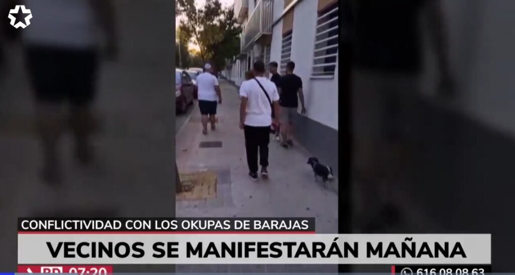 Patrullas vecinales en Barajas por la ocupación de un edificio: “El barrio ha estallado”