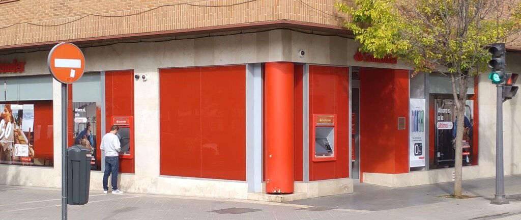SECUESTRO Y ROBO A UNA SEÑORA MAYOR EN ARANJUEZ