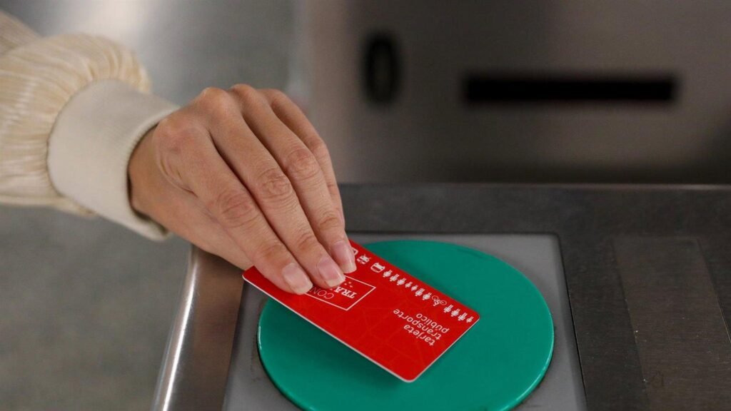 DESDE HOY EL PADRÓN ES OBLIGATORIO PARA EMITIR LA TARJETA DE TRANSPORTE PÚBLICO