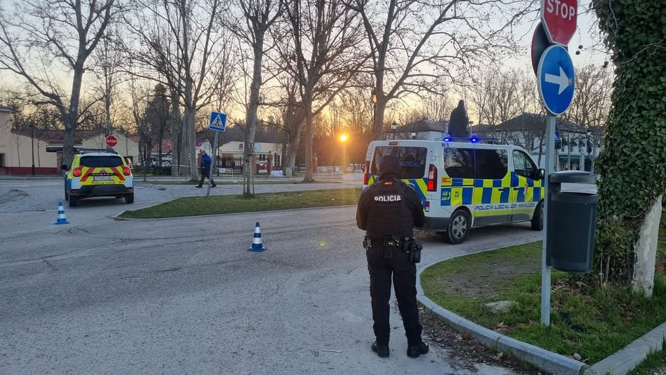 POLICÍA LOCAL Y NACIONAL INTENSIFICAN LAS ACTUACIONES DE TRÁFICO DURANTE EL FIN DE SEMANA EN ARANJUEZ